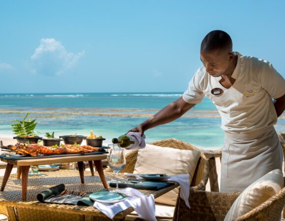 4 DAYS DIANI HOLIDAY ALL INCLUSIVE OFFERS<br><p style="color: #eb882f;"> From KES.31,500</p>